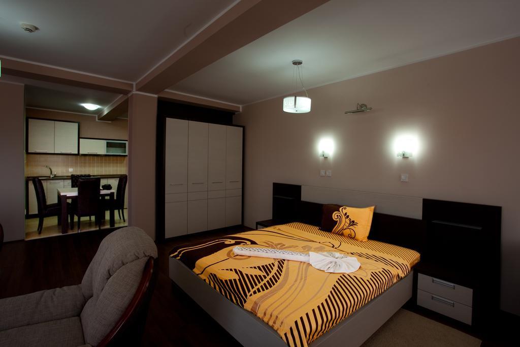 Guesthouse Vitez Враня Екстериор снимка